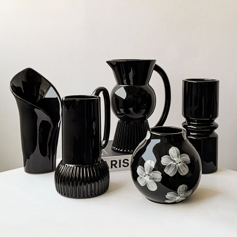 LIVETAI复古中古风黑色陶瓷花瓶
