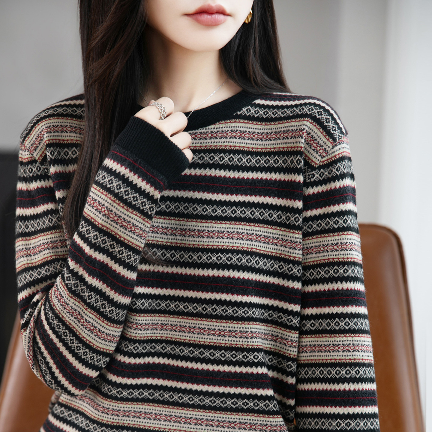 复古提花圆领针织衫女