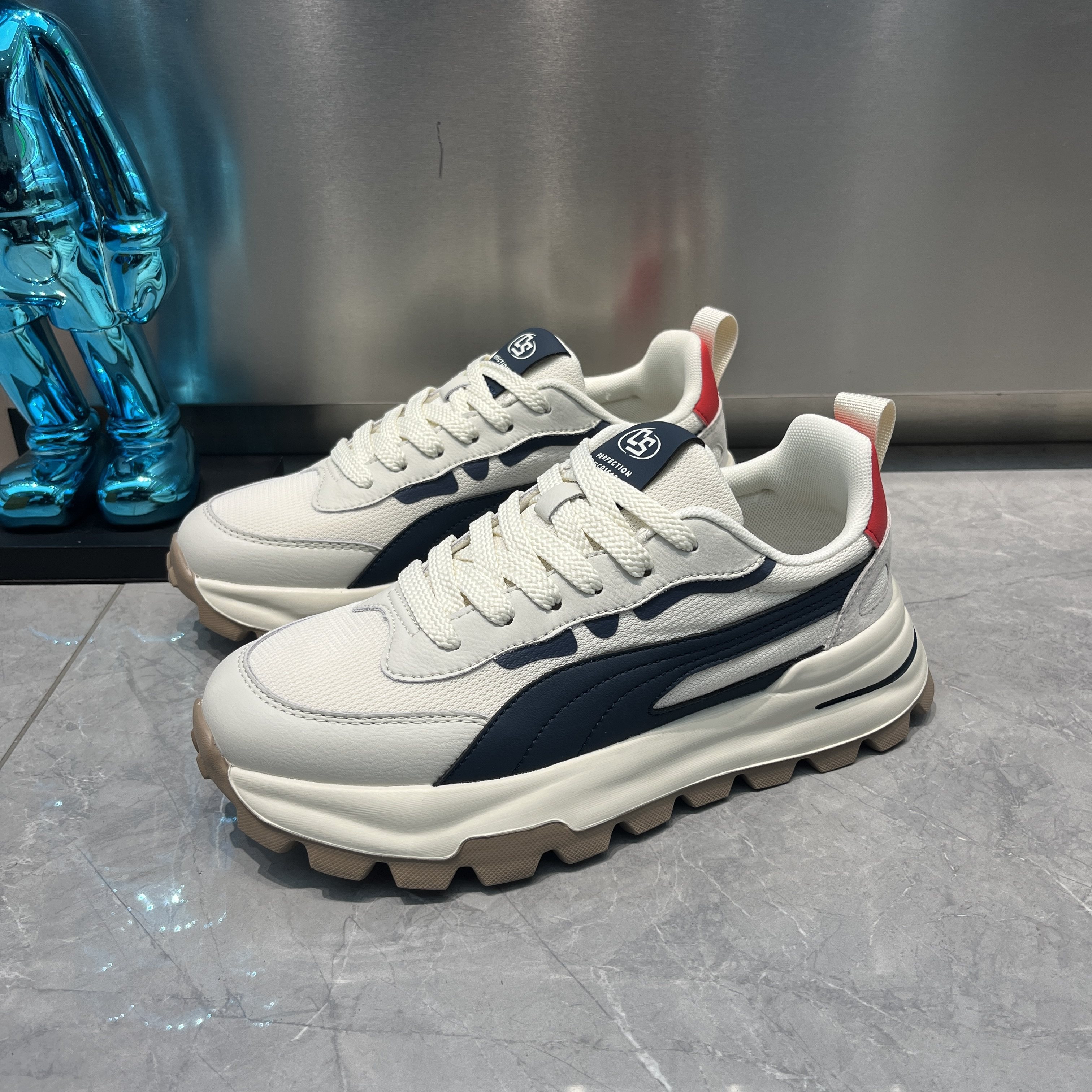 男鞋2026春季新款休闲运动鞋子轻便百搭跑步鞋透气潮鞋网红爆款光,流行男鞋,时尚休闲鞋,淘宝优惠券,粉丝福利购,淘宝优惠卷