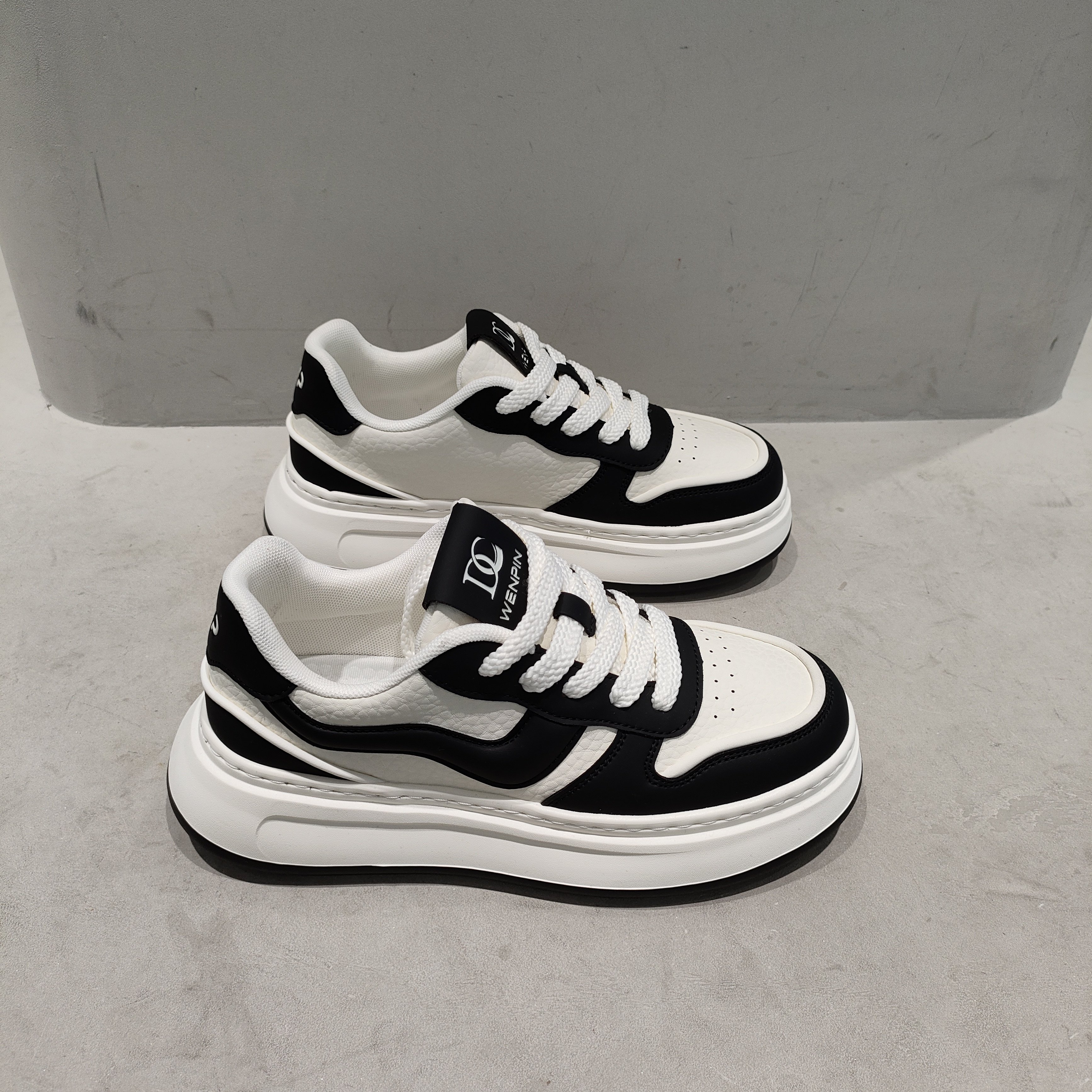 男鞋2026春季新款厚底增高低帮休闲板鞋男学生韩版潮流百搭小白鞋,流行男鞋,时尚休闲鞋,淘宝优惠券,粉丝福利购,淘宝优惠卷