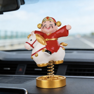 马年汽车摆件弹簧摇摆车内装饰用品新年财神爷车载招财保平安摆件