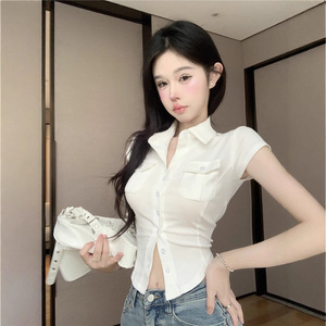 纯欲辣妹白色正肩短袖衬