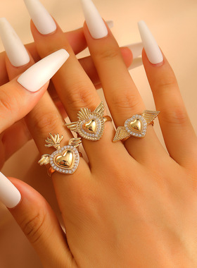 欧美跨境个性复古哥特式圣女桃心