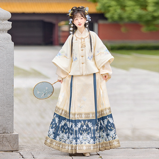 秋露明制汉服女2025新款春秋季改良版日常加厚保暖马面裙仙气古装