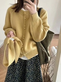超好看小众时尚 软糯宽松显瘦毛衣外套 配围巾针织开衫 女2024秋冬季