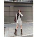 毛衣裙收腰包臀短裙 内搭长袖 辰米范 黑色v领针织连衣裙女秋冬修身