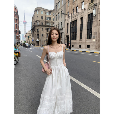 白色蕾丝吊带连衣裙女