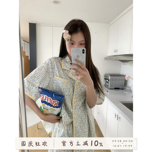 馨帮帮Homedress 甜美风豹纹短袖睡衣女款夏季翻领开衫家居服套装 - 封面