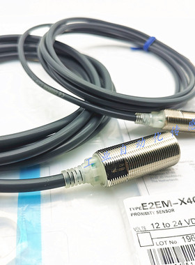 M12/M18接近开关E2EM-X2C1/X4C1/X8C1/X15C1/X4X1/X16MX1/X4B1-M1