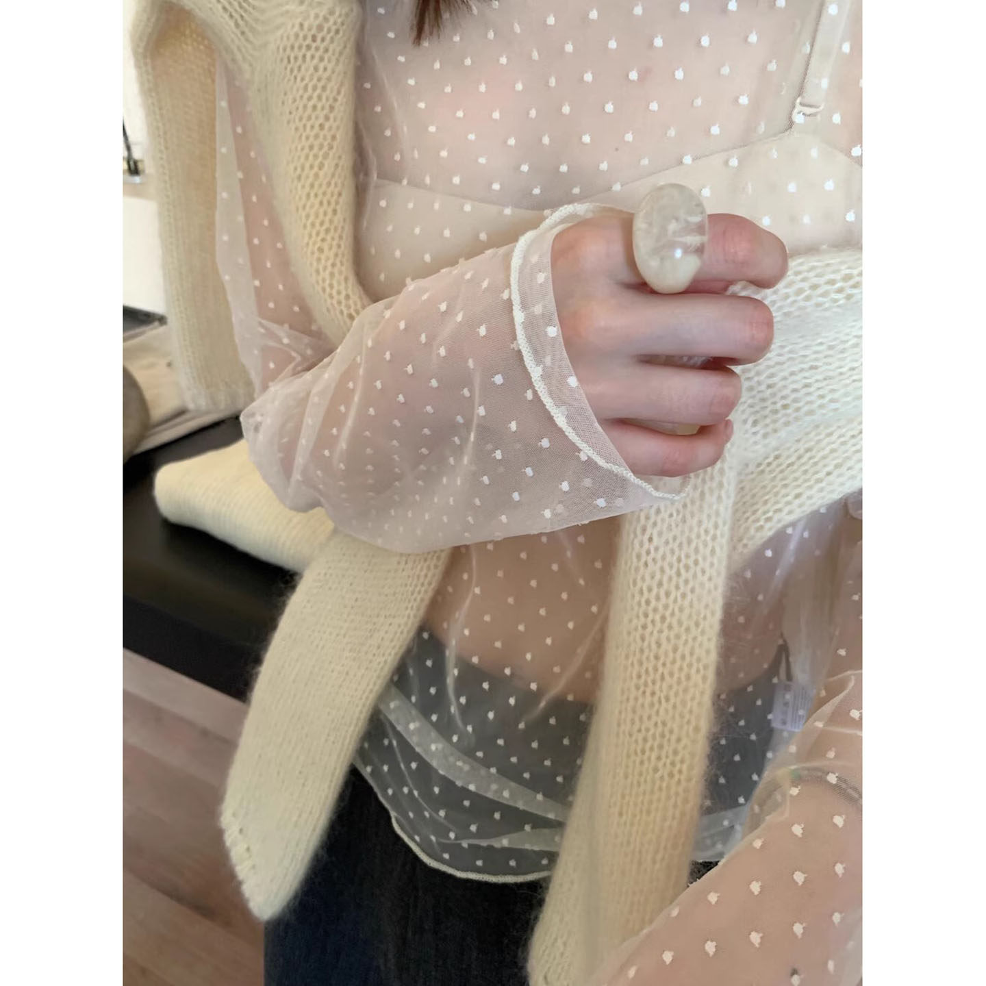 韩系网纱波点打底衫女秋图片