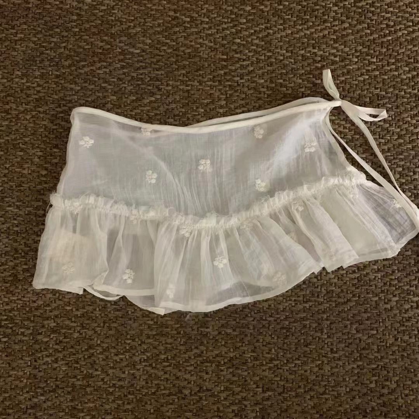 库芦花朵刺绣系带屁帘半身裙