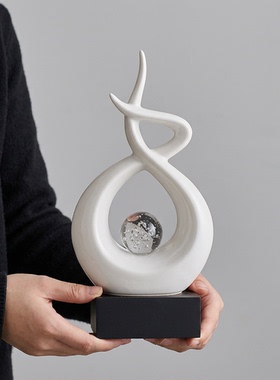 现代简约抽象造型白色装饰摆件