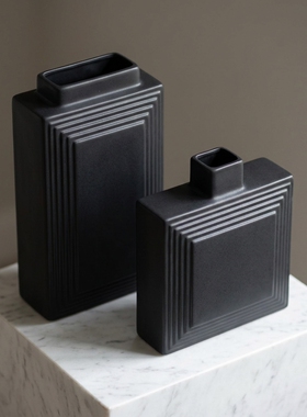 现代简约黑色几何方形陶瓷花瓶