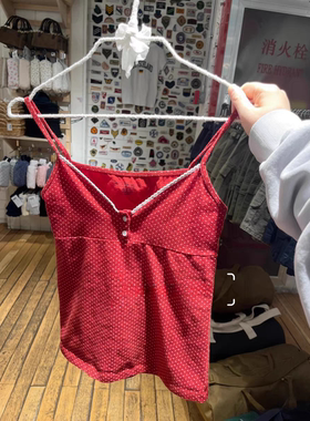 BrandyGirl新款红色波点花边V领纽扣bm吊带背心女修身显瘦上衣潮