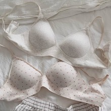 法式三角杯内衣女小碎花无钢圈无痕光面舒适透气小胸聚拢文胸套装