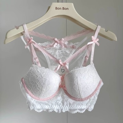 性感纯欲蕾丝内衣女小胸聚拢显大有钢圈交叉带露带小心机文胸套装