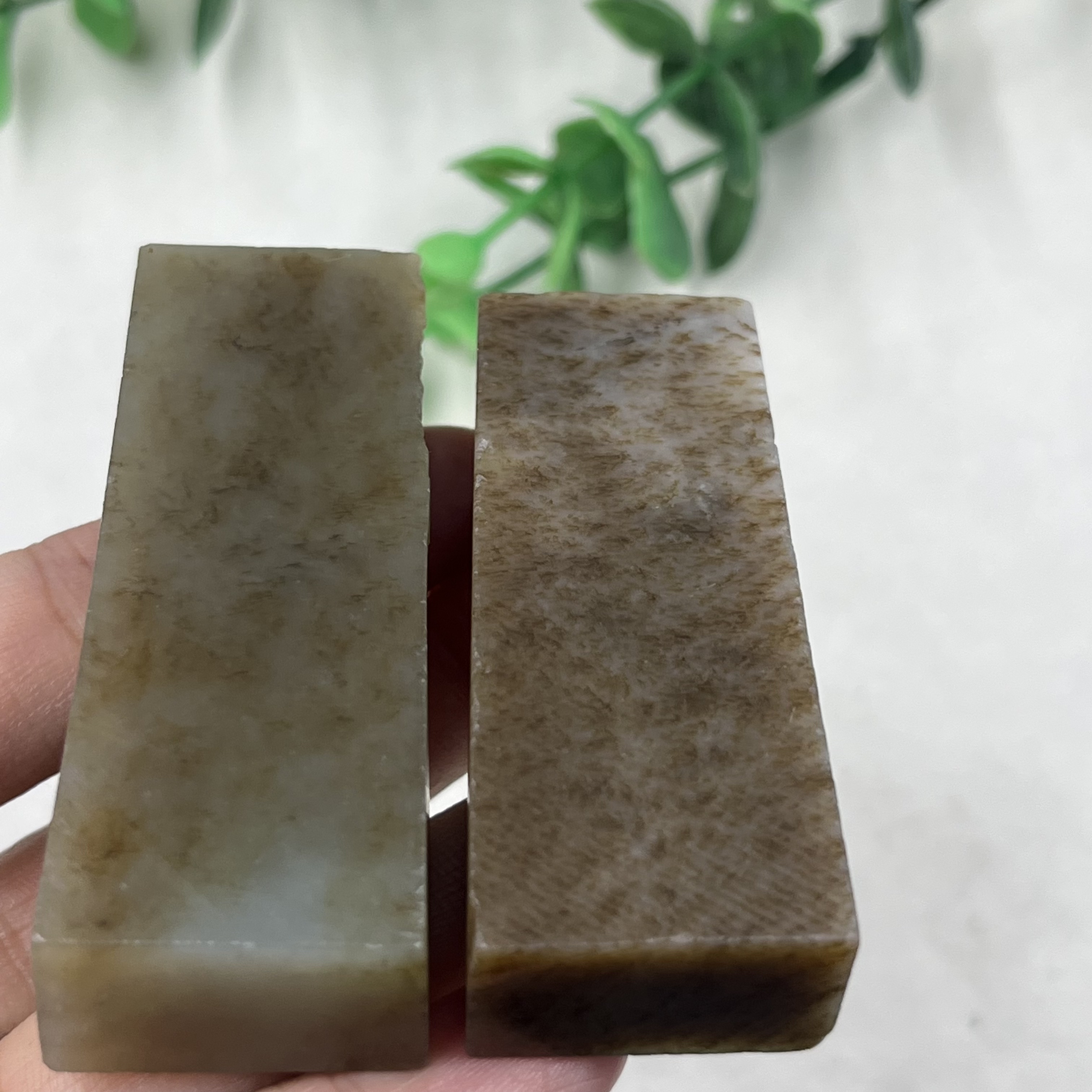 2件价新疆和田玉糖玉且末牌子边角料玉石料DIY吊坠下脚料包邮t