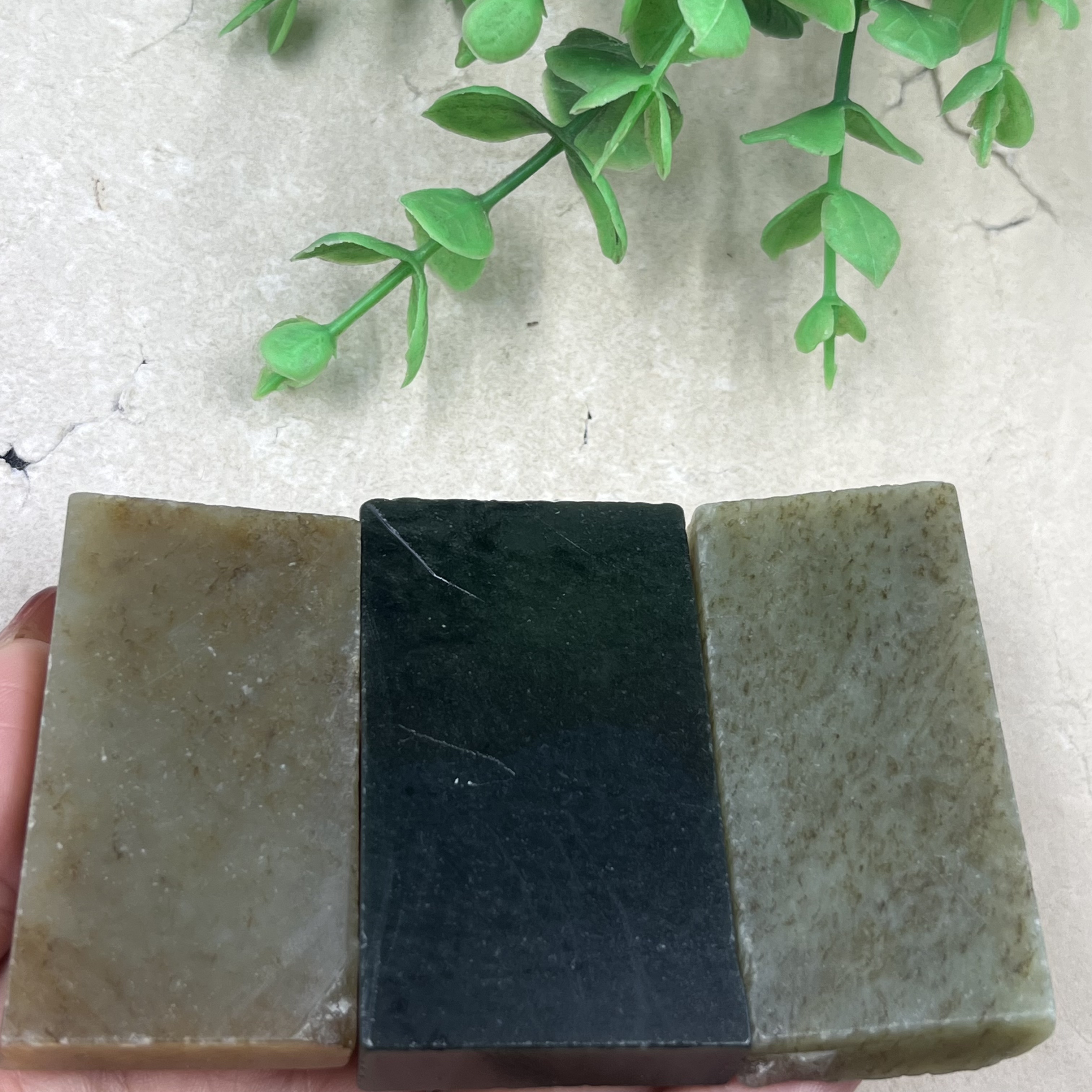 3件价新疆和田玉糖玉且末牌子边角料玉石料下脚料标本料毛料包邮t