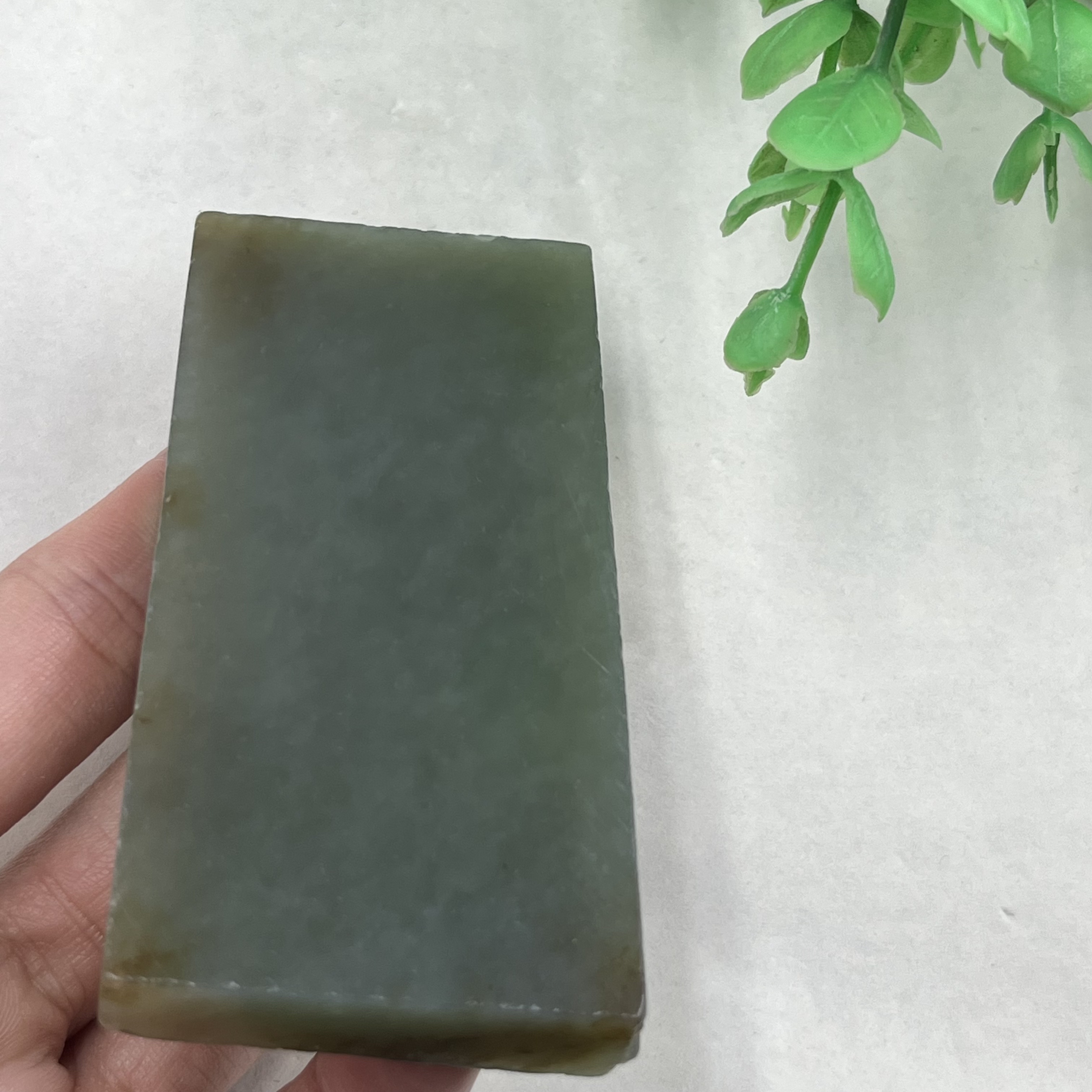 新疆和田玉且末大牌子边角料玉石料DIY手把件下脚料毛料包邮96克t