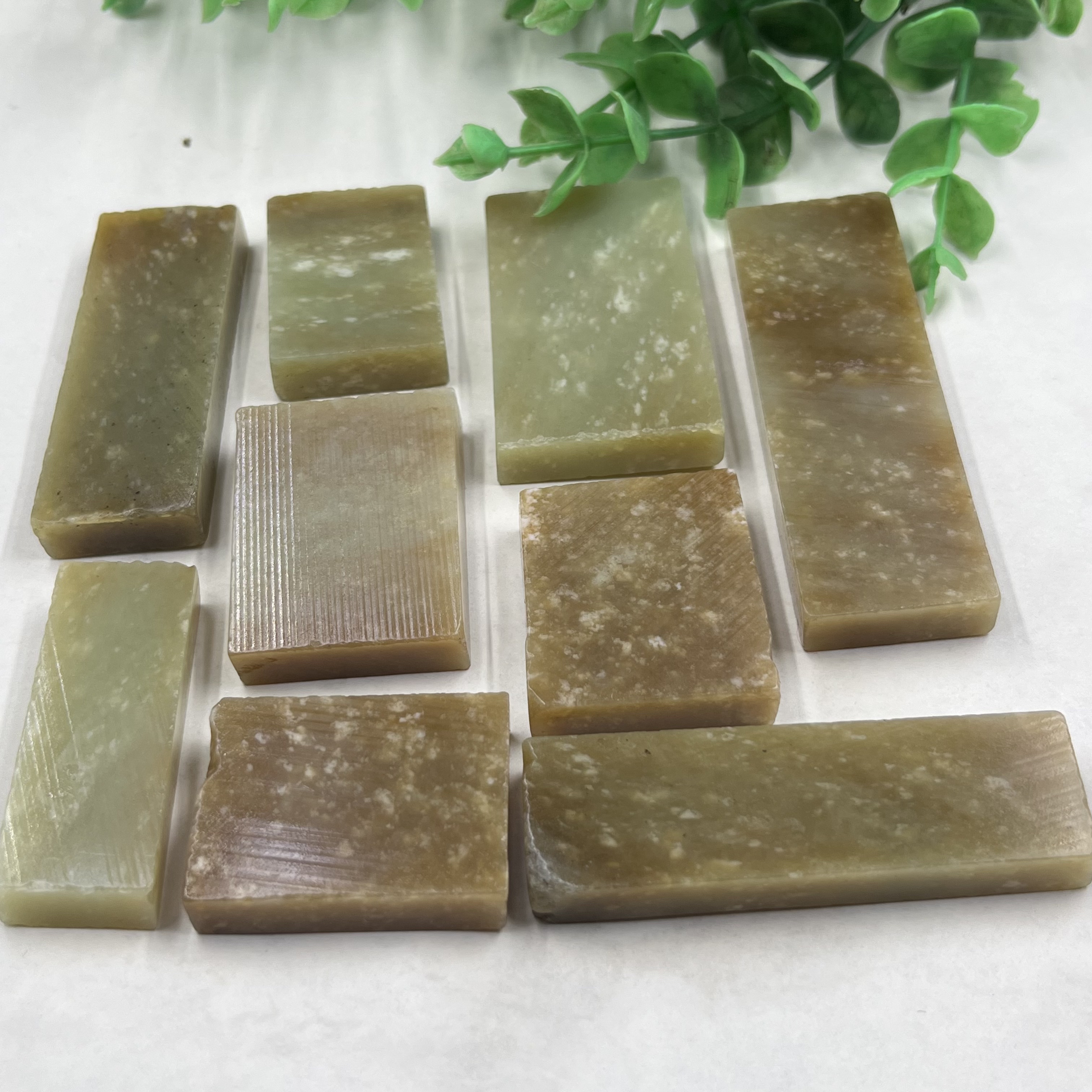 9件价新疆和田玉糖玉且末牌子料边角料玉石料学习标本下脚料包邮t