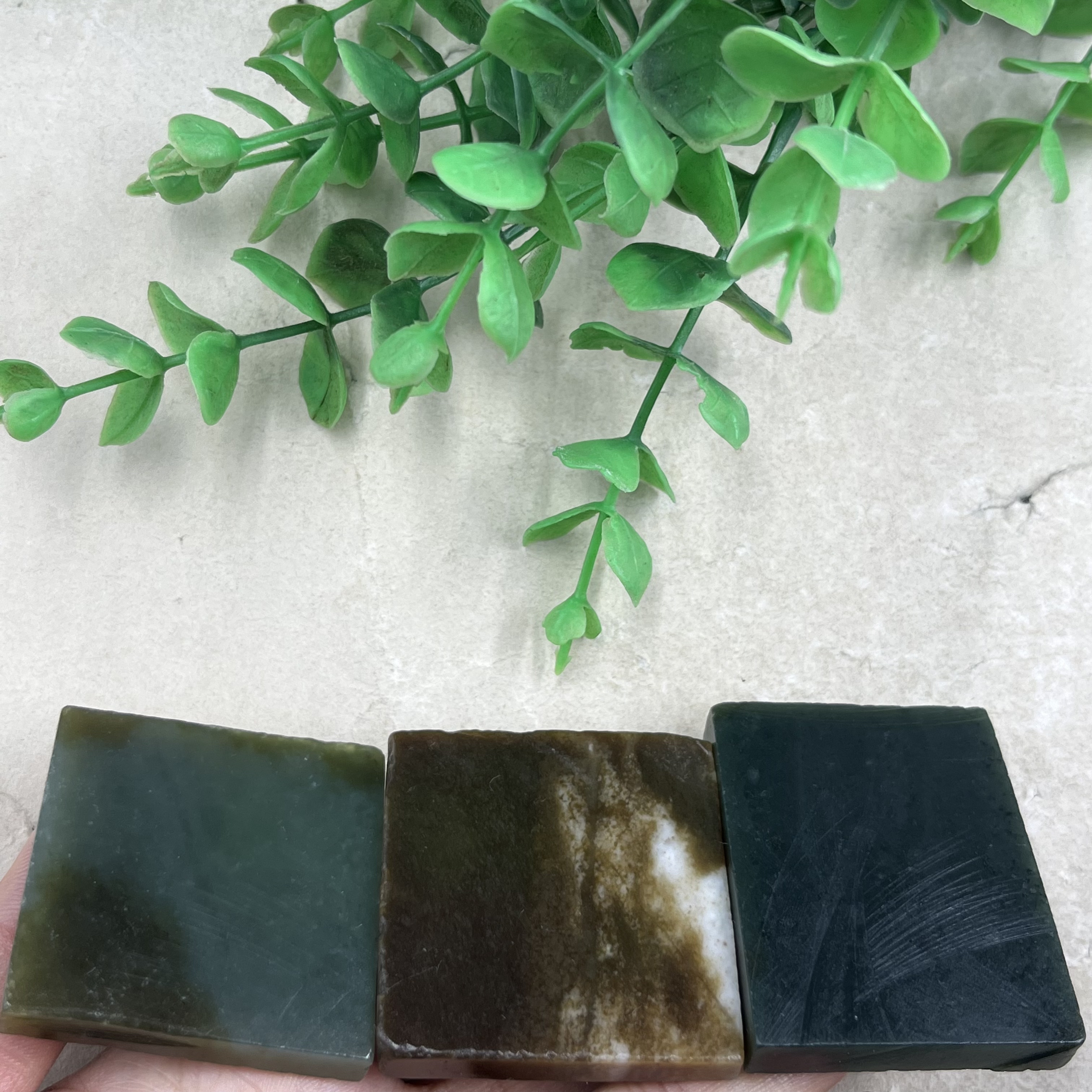 3件价新疆和田玉且末四方料小件薄片牌子边角料玉石料下脚料包邮t
