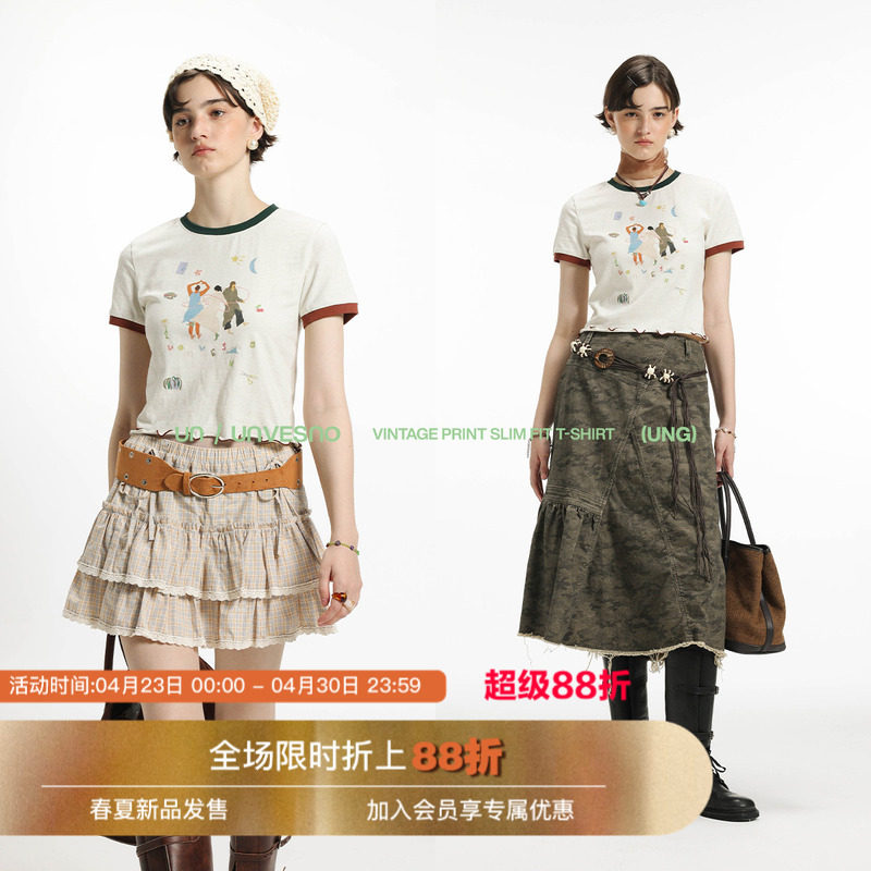 【手绘印花】Unvesno(UN)复古三人游彩纱肌理修身正肩撞色短袖T恤