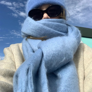 冰川蓝色围巾冬季女纯色披肩2025新款秋冬百搭韩系马海毛加厚围脖