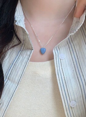 蓝色爱心项链金银链简约设计轻奢复古锁骨链爆款清新甜美女高级感