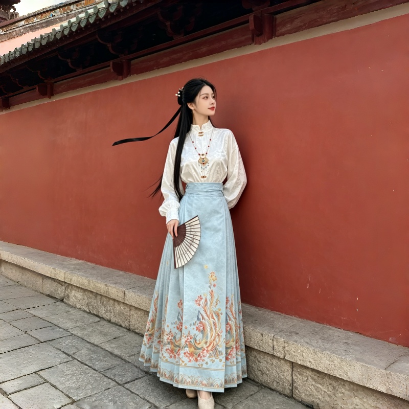 女汉服国风织金妆花蓝色马面裙