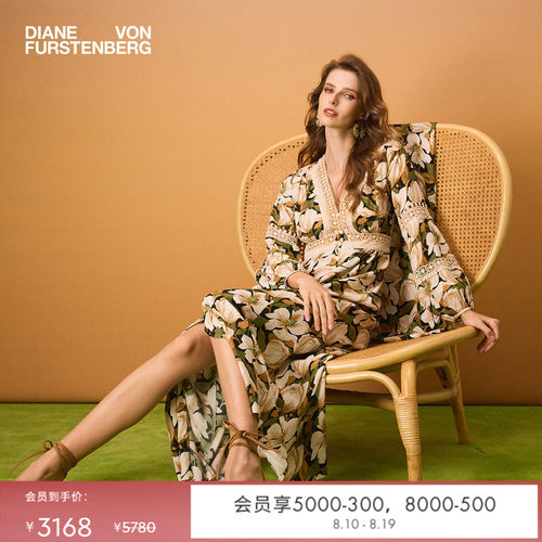 DVF2026春夏新款V领云朵花卉蕾丝拼接绉纱度假风连衣裙DL4T024