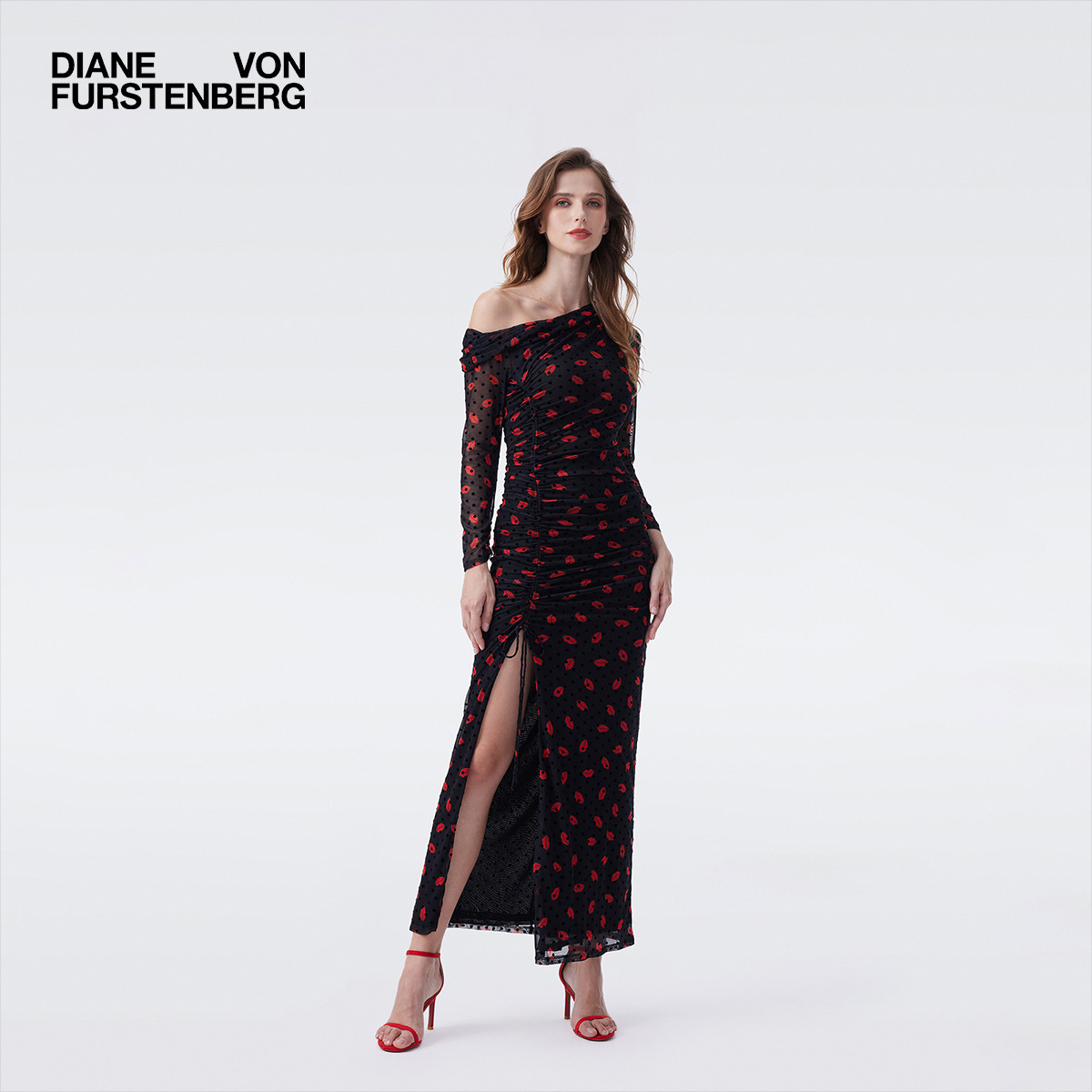 [弹力网纱]DVF2026早春新款锁爱红唇弹力网纱连衣裙DL4T009