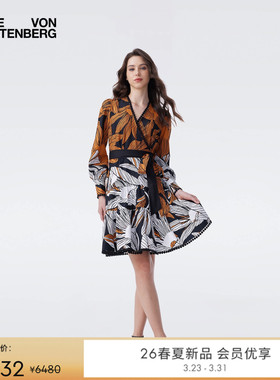 DVF2026早春新款V领虎纹百合印收腰短款裹身式度假连衣裙DW4T004