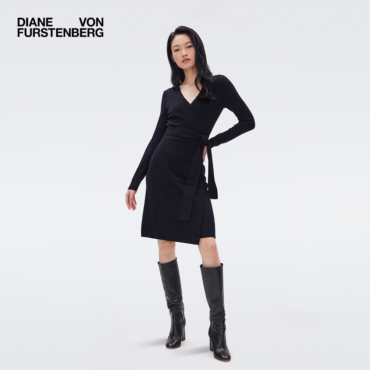 DVF黑色V领毛衣裙裹身连衣裙