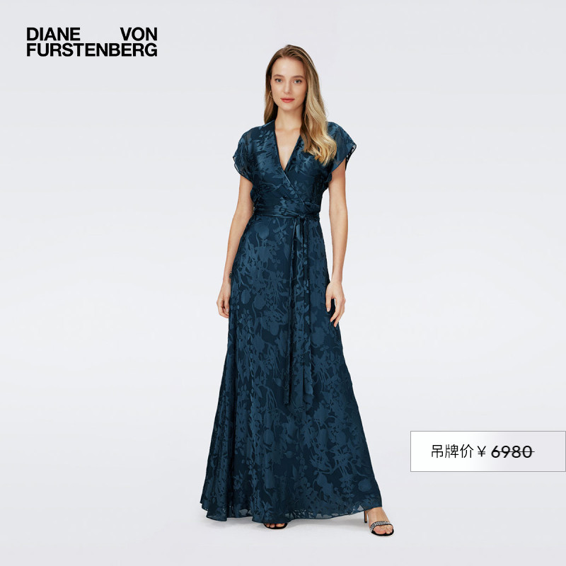 DVF神秘剪影花朵V领裹身连衣裙