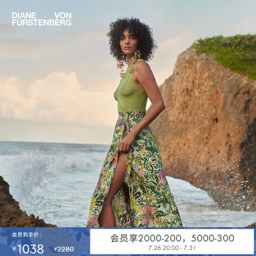 DVF淡雅绿烟管领针织衫