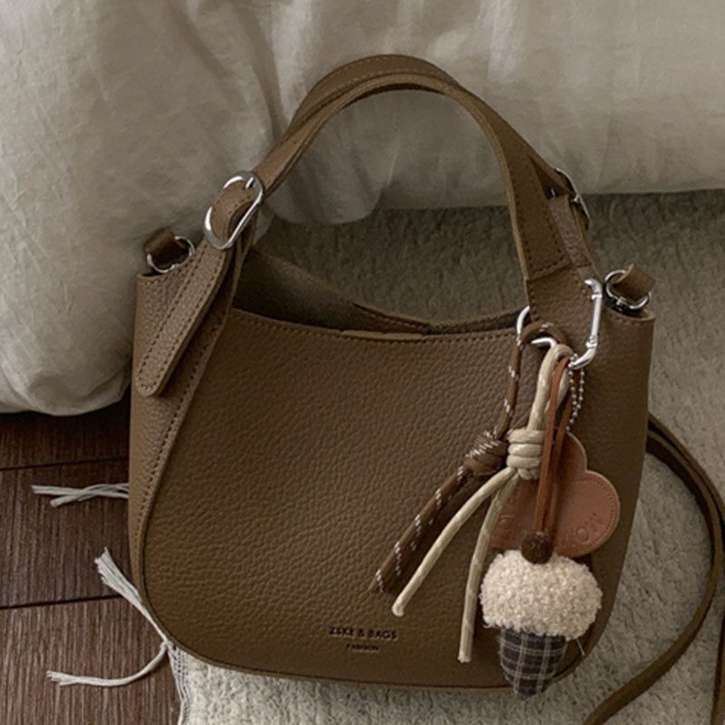 潮流时尚包包斜挎包女2025冬季