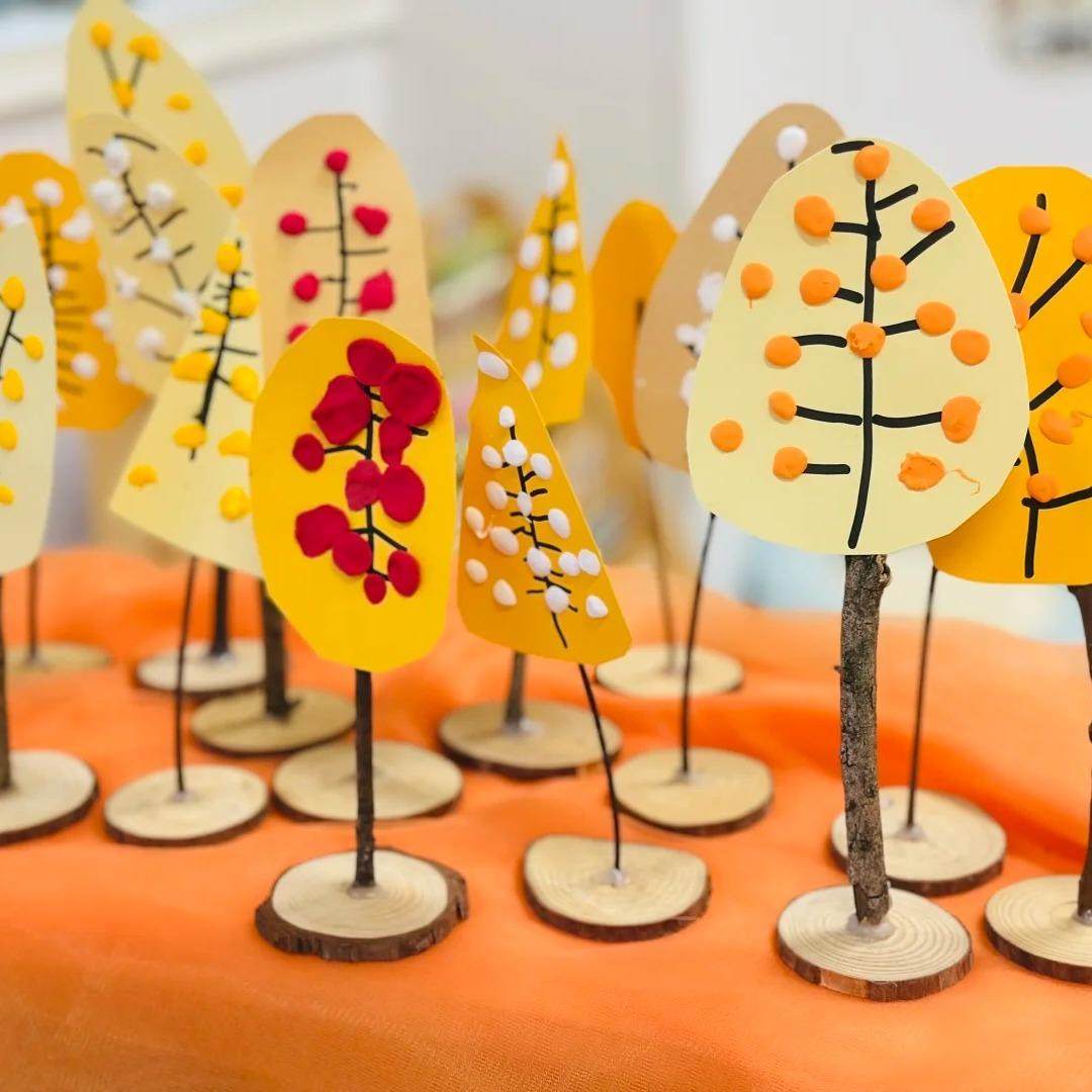 幼儿园环创材料天然木棍树枝树干手工diy装饰松果造景美工区区域