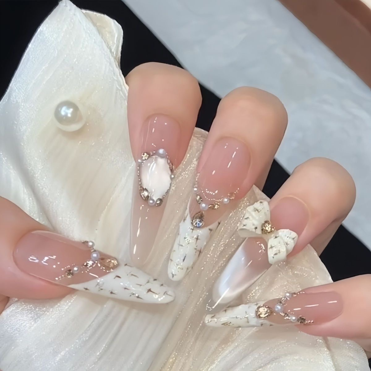 香风奶咖新款高级气质美甲小香风