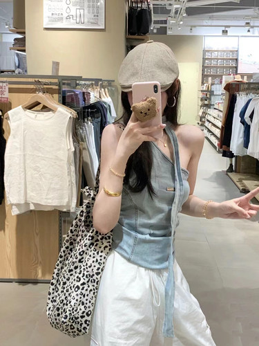 酷盐系炸街轻熟辣妹纯欲风