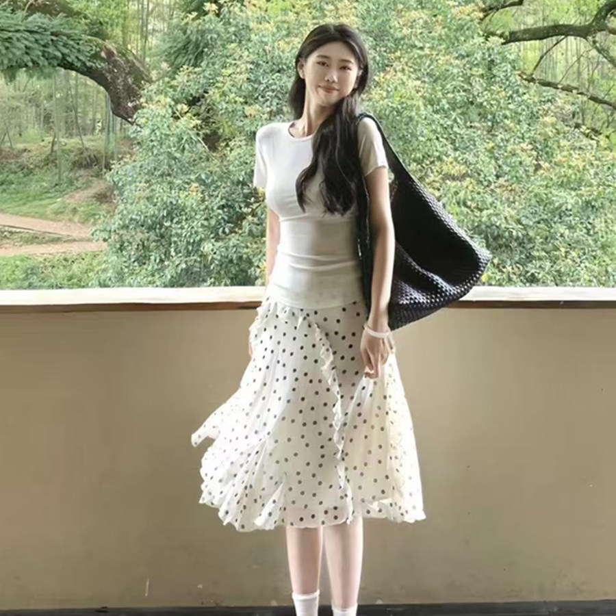 夏季盐系轻熟纯欲风高级感chic别致巨好看漂亮上衣裙子两件套装女