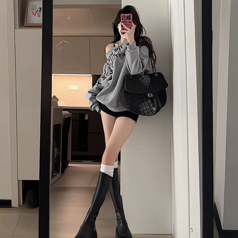 酷女孩穿搭盐系轻熟炸街