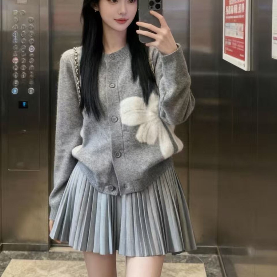 miu系独特超好看毛衣短裙套装女