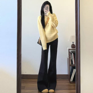 秋冬装搭配一整套高级感御姐盐系轻熟风巨好看的毛衣牛仔裤套装女