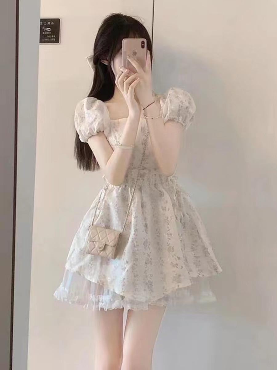 夏季可盐可甜小个子温柔风初恋仙女超仙法式小众设计感连衣裙子女