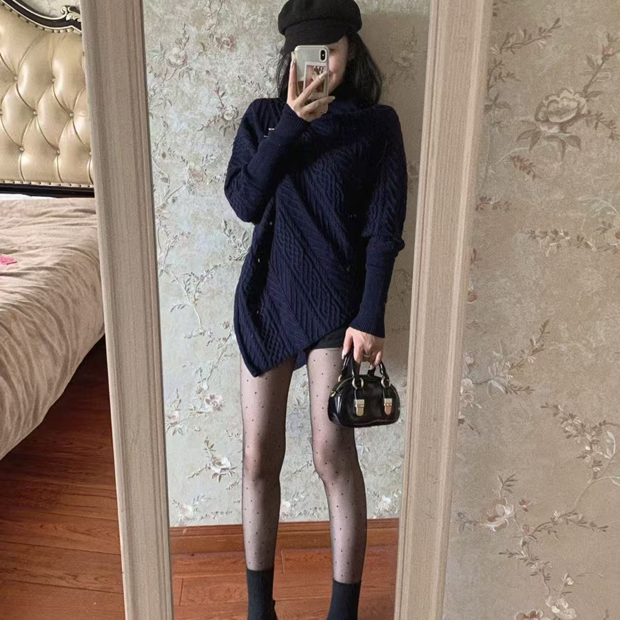 轻熟绝美毛衣短裤漂亮秋季高领