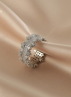 花迹满钻锆石戒指女花迹