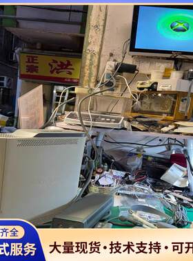 出一台XBO X360双65主机, 带原装手柄和配件，主机.