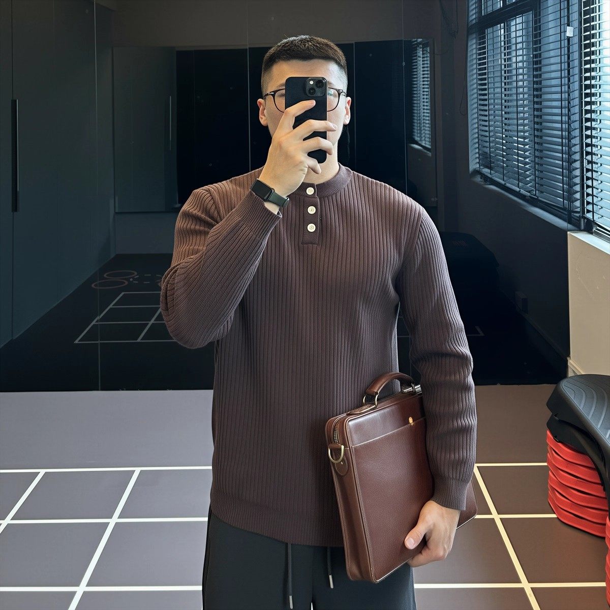 秋冬季通勤复古条纹毛衣男修身运动针织衫保暖防风内搭打底衫上衣