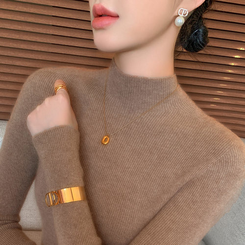 高级感半高领毛衣女秋冬