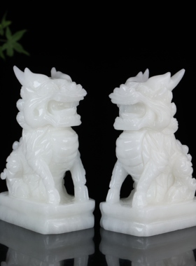 天然玉石麒麟一对招财送子摆件